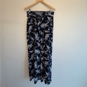 Suzy Shier Blue & White Paisley Wide Leg Pants | Flowy | Size L
